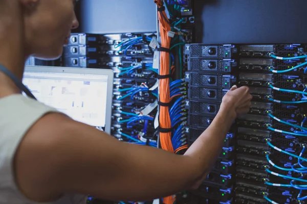 Quels sont les travaux que feront les futurs techniciens supérieurs systèmes et réseaux ?